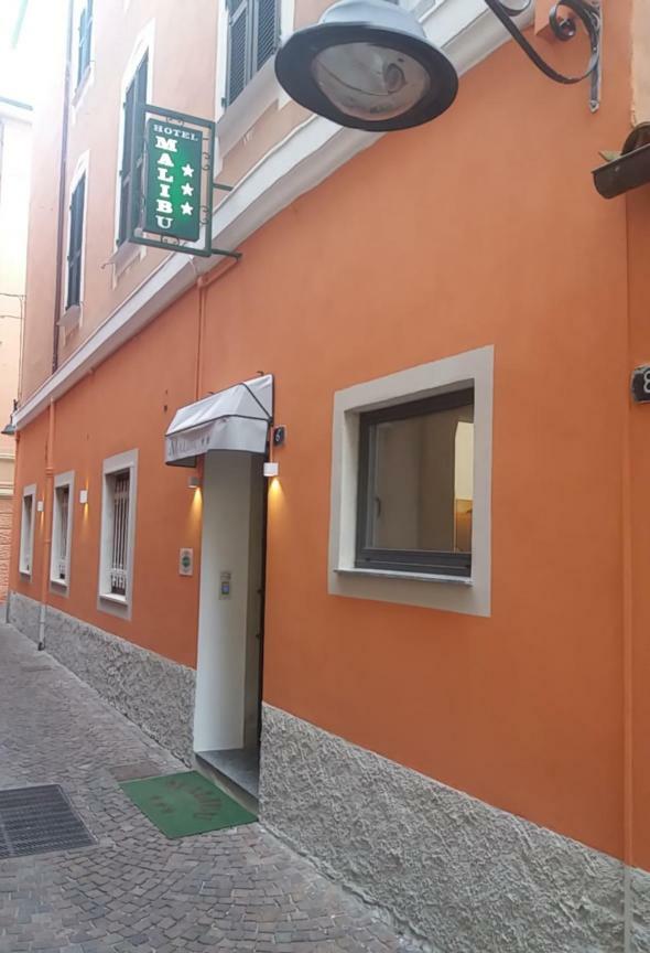 Hotel Malibu Spotorno Ngoại thất bức ảnh